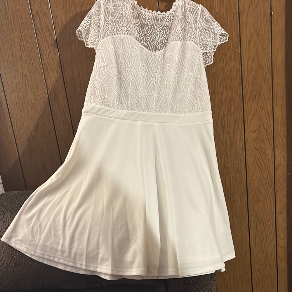 SHEIN Cream A-Line Flutter Sleeve Wedding Dress